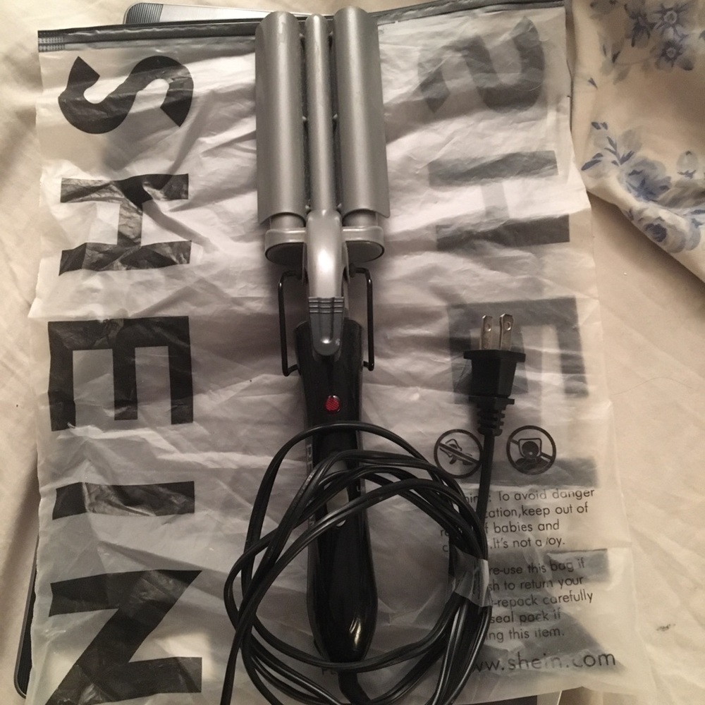 Hair Crimper 3-Barrel Ceramic Jumbo Waver Hair Cur